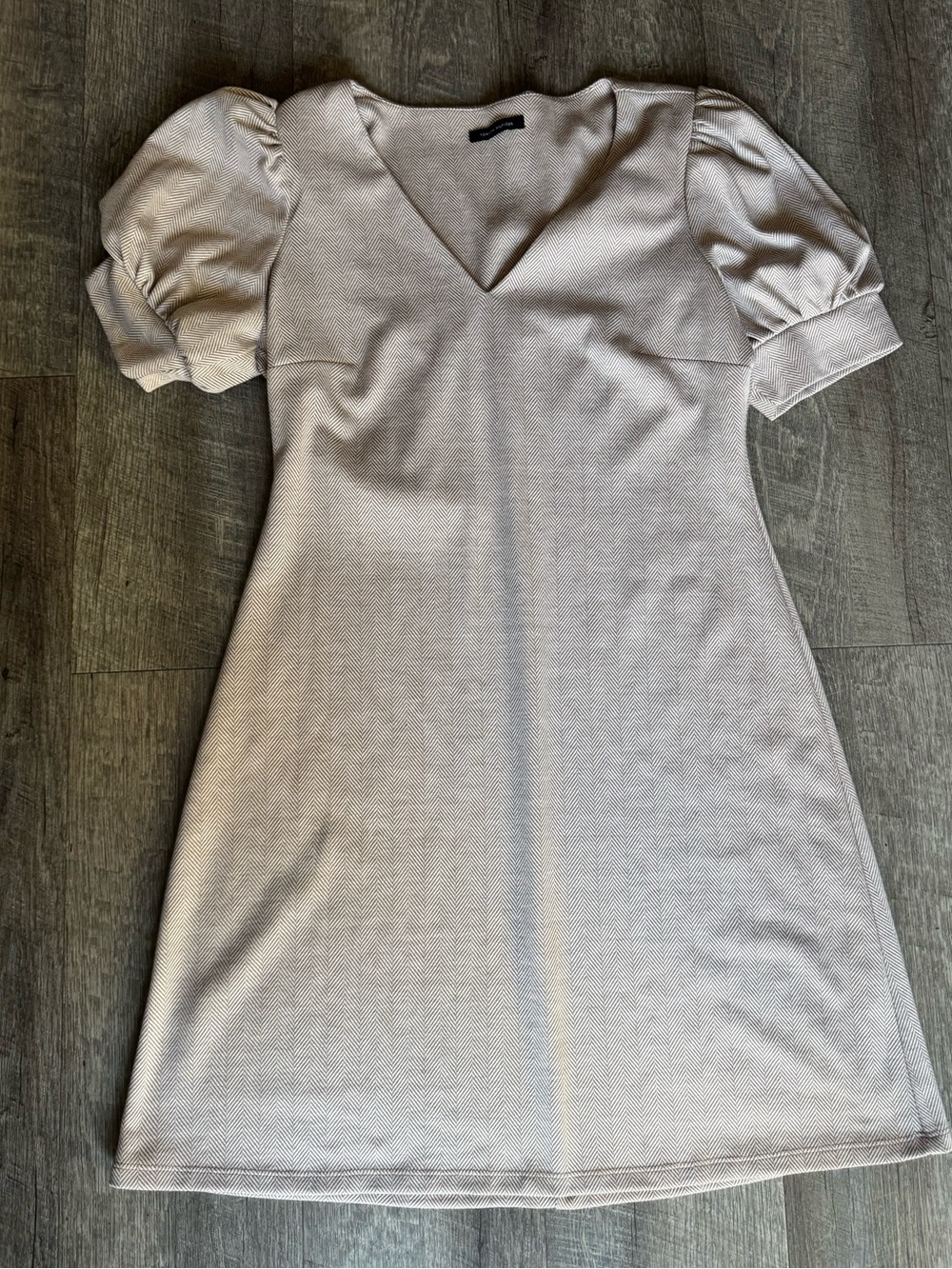 Tommy Hilfiger Light Beige Herringbone Puff Sleeve V-Neck Dress